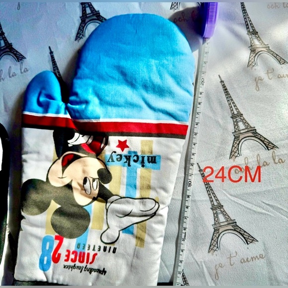 Mickey Mouse Kids Oven Mitt and Pot Holder Set -Blue with black border Black - Picture 4 of 6